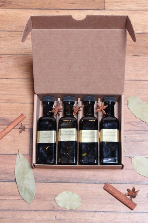 Tubac Signature Gift Set, Dark Balsamic Vinegar, 4 - 100 ml Mini Bottles. - Tubac Gourmet Foods